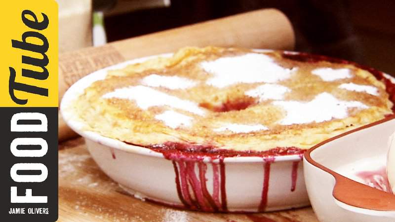 Jamie's Holiday Apple Pie Masterpiece