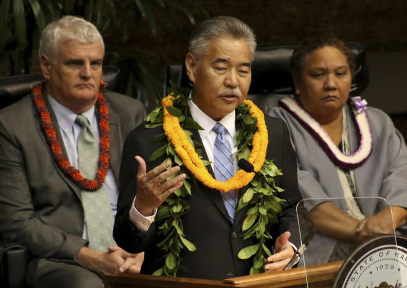 Hawaii's Governor Couldn't Tweet About The False Missile Alert Because He Forgot His Twitter Password