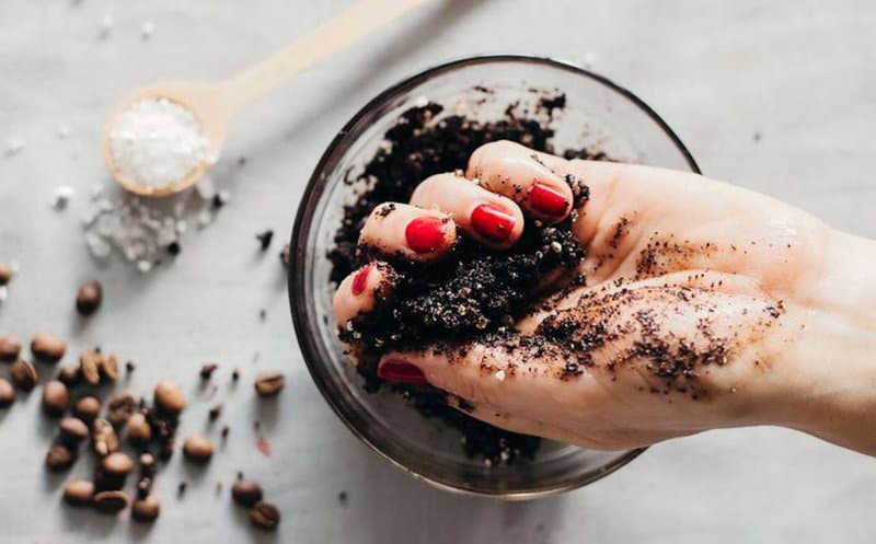 7 DIY Body Scrubs: Budget-Friendly & Powerful