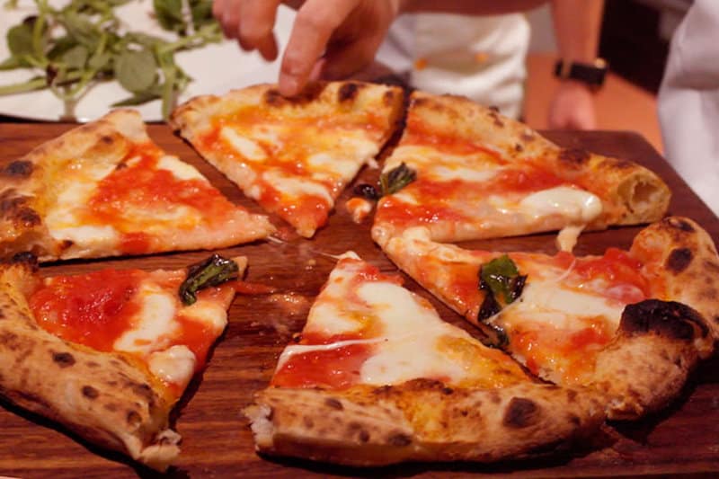 Home-Baked Neapolitan Pizza: Secrets from World Champion Davide Civitiello