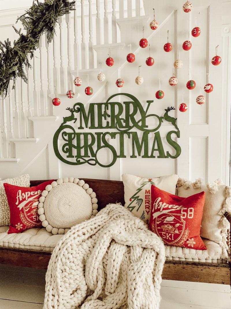 Craft a Joyful Christmas Ornament Gallery Wall