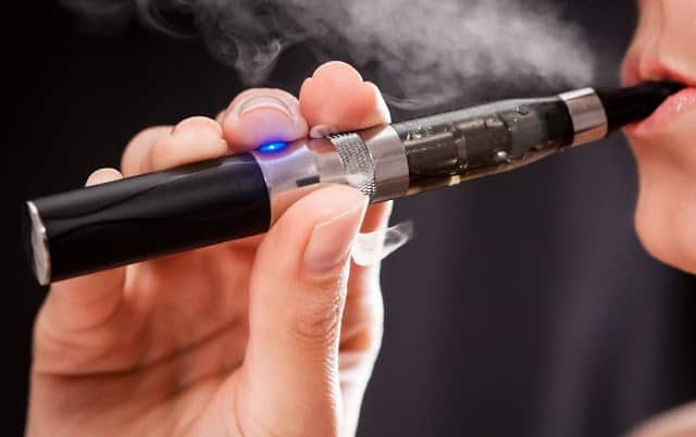 E-Cigarettes Are Tied to a Debilitating, Untreatable Illness Known as 'Popcorn Lung'