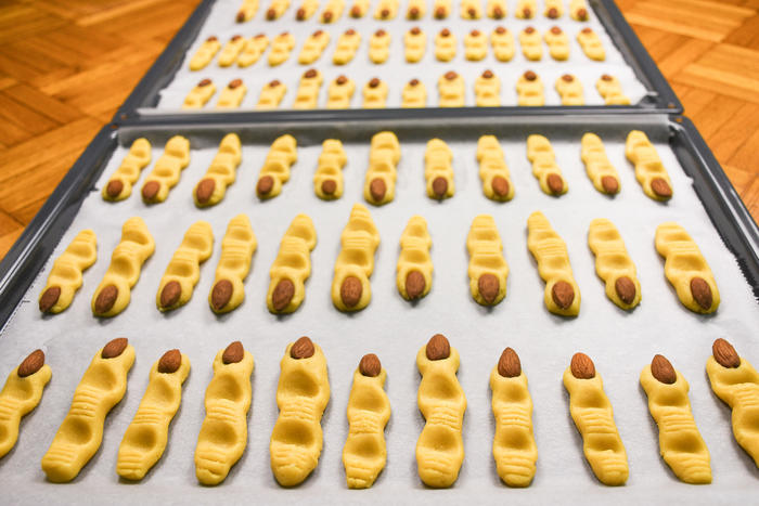 Halloween Baking Idea: Witch Finger Cookies That Look Eerily Real