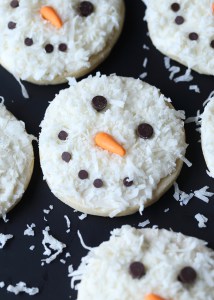 Frosty Coconut Snowman Cookies – Cookies and Cups