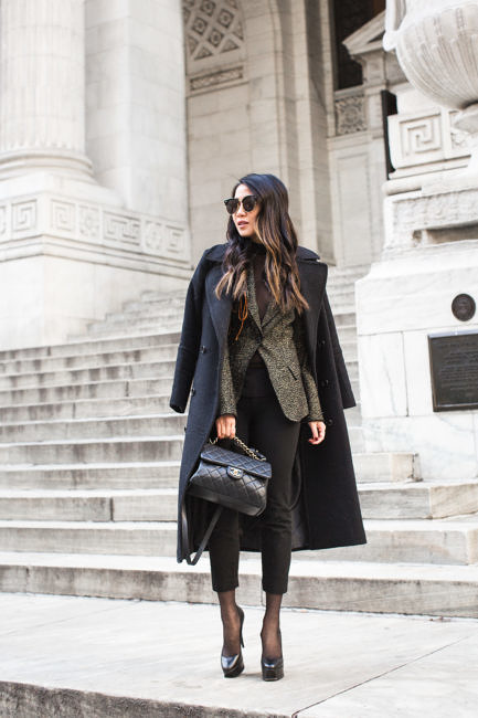 Workday Style: Refreshed Blazer Paired with Tailored Trousers
