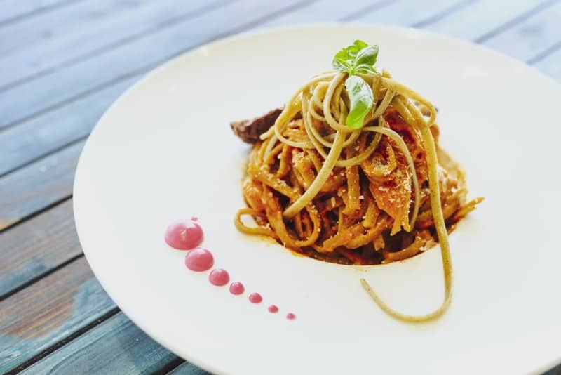 Simple Homemade Tomato Vodka Pasta Sauce