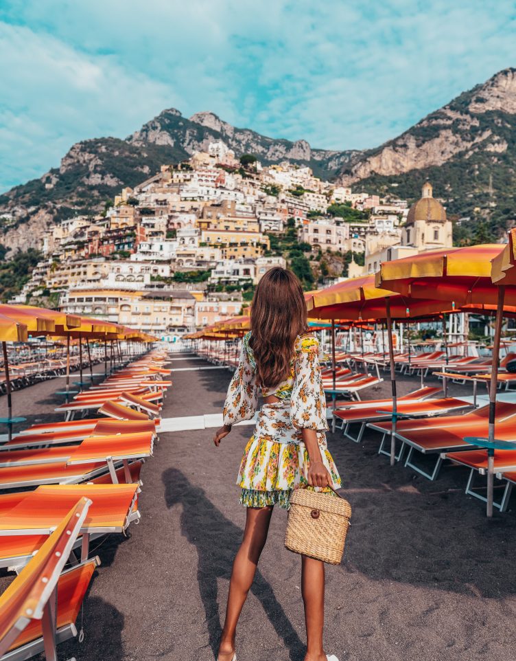 Positano: A Breathtakingly Beautiful and Romantic Gem