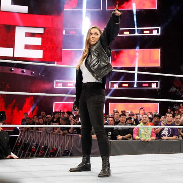 Ronda Rousey Signs Full-Time WWE Deal, Makes In-Ring Debut at Royal Rumble